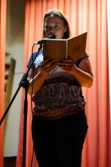 Odprtje razstave 110602019, Alenka STrazisar Lamovsek med predstavitvijo razstave, foto Franc Pepelnak Pep (6)